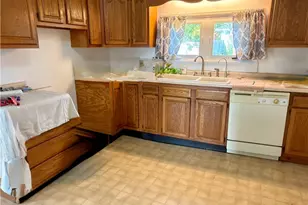 113 Dugan St, Saint Paris, OH 43072 - Photo 2