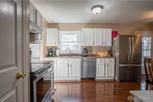 2582 Crestwell Pl, Dayton, OH 45420 - Photo 10