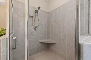 2730 Meadowpoint Dr, Troy, OH 45373 - Photo 24