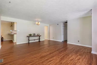 6109 Carnation Road, Dayton, OH 45449 - Photo 6