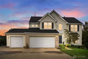 1386 Emily Beth Dr, Miamisburg, OH 45342 - Photo 1