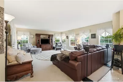 1386 Emily Beth Drive, Miamisburg, OH 45342 - Photo 10