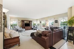 1386 Emily Beth Dr, Miamisburg, OH 45342 - Photo 10
