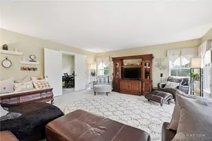 1386 Emily Beth Dr, Miamisburg, OH 45342 - Photo 12