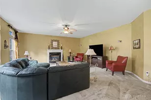 1050 Star Valley Ct, Centerville, OH 45458 - Photo 36