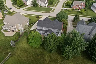 1050 Star Valley Ct, Centerville, OH 45458 - Photo 12