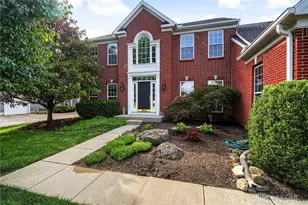 1050 Star Valley Ct, Centerville, OH 45458 - Photo 1