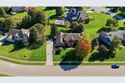 1152 Quiet Brook Trail, Washington Twp, OH 45458 - Photo 2