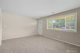 11 Hillgard St, Dayton, OH 45426 - Photo 6
