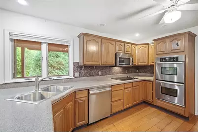 2140 Hidden Woods Boulevard, Beavercreek, OH 45431 - Photo 20