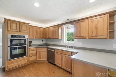 3977 Rexford Road, Beavercreek, OH 45430 - Photo 16