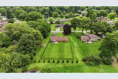 3977 Rexford Road, Beavercreek, OH 45430 - Photo 4