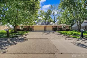 1310-1312 Quailbend Circle, Kettering, OH 45429 - Photo 2