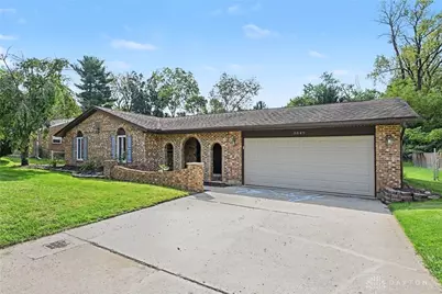 3849 Winthrop Drive, Beavercreek, OH 45431 - Photo 2