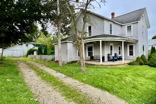 207 W Monument St, Pleasant Hill, OH 45359 - Photo 2