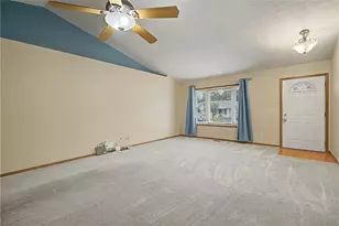 6230 7 Pines Dr, West Carrollton, OH 45449 - Photo 8