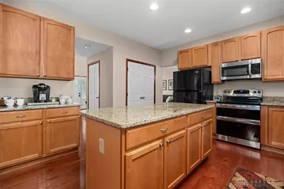 3298 Seton Hill Drive, Bellbrook, OH 45305 - Photo 24