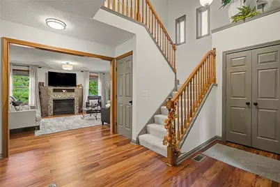 2742 Greenridge Circle, Beavercreek, OH 45431 - Photo 2
