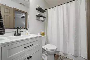 2742 Greenridge Cir, Beavercreek, OH 45431 - Photo 18