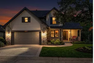 2742 Greenridge Cir, Beavercreek, OH 45431 - Photo 1