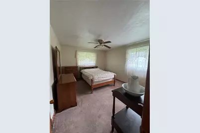 11794 S Wolf Creek Pike, Brookville, OH 45309 - Photo 10