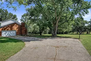 5706 Red Lion 5 Points Rd, Clearcreek Twp, OH 45066 - Photo 4