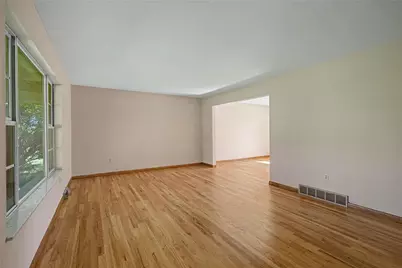 5706 Red Lion 5 Points Road, Clearcreek Twp, OH 45066 - Photo 6