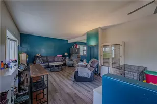 16 Springway Dr, Dayton, OH 45415 - Photo 8