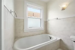 1017 Weng Ave, Dayton, OH 45420 - Photo 22