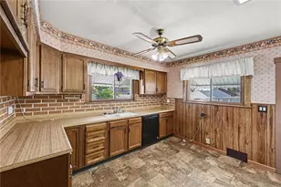 117 W Hill St, Pleasant Hill, OH 45359 - Photo 8
