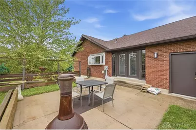 2379 Meadow Green Drive, Beavercreek, OH 45431 - Photo 44