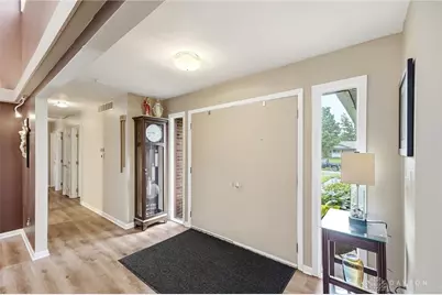 2379 Meadow Green Drive, Beavercreek, OH 45431 - Photo 8