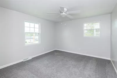 1013 W Lake Avenue, New Carlisle, OH 45344 - Photo 32