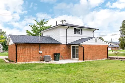 1013 W Lake Avenue, New Carlisle, OH 45344 - Photo 40