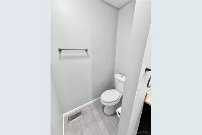 6800 Curtwood Drive, Tipp City, OH 45371 - Photo 20