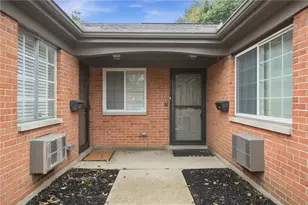 5454 Dunmore Dr, Dayton, OH 45459 - Photo 2