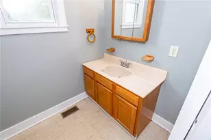 263 Wyoming St, Dayton, OH 45409 - Photo 16