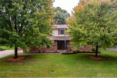 1874 Willowgreen Drive, Beavercreek, OH 45432 - Photo 2