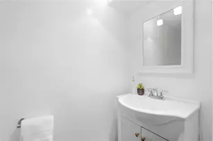 4080 Locus Bend Dr, Bellbrook, OH 45440 - Photo 40