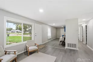 800 N Scott St, New Carlisle, OH 45344 - Photo 6