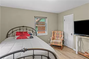 208 E Dorothy Ln, Kettering, OH 45419 - Photo 12