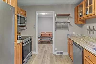 208 E Dorothy Lane, Kettering, OH 45419 - Photo 6