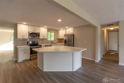 908 Pool Avenue, Vandalia, OH 45377 - Photo 6