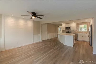 908 Pool Avenue, Vandalia, OH 45377 - Photo 2