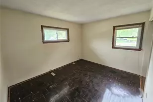 5784 Enright Ave, Riverside, OH 45431 - Photo 8