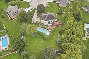 998 Brookwood Dr, Troy, OH 45373 - Photo 4