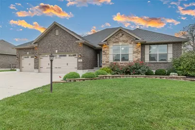 156 Wolf Creek Court, Carlisle, OH 45005 - Photo 2