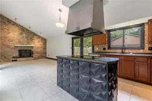 7249 Pepperton Ct, Dayton, OH 45415 - Photo 10