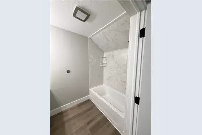 1222 Everett Drive, Dayton, OH 45402 - Photo 22
