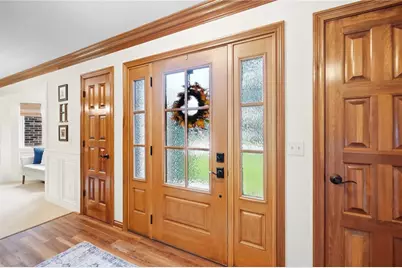 2091 Canterbury Court, Troy, OH 45373 - Photo 10